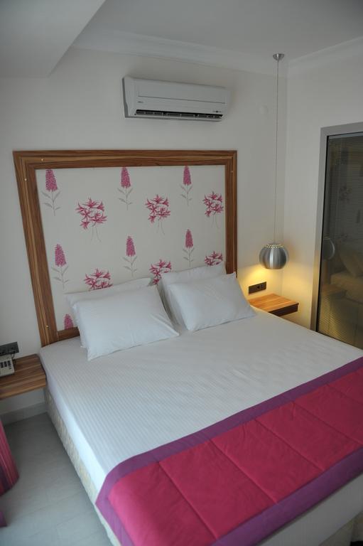 Mert Seaside Hotel (Adults Only) Marmaris Zimmer foto