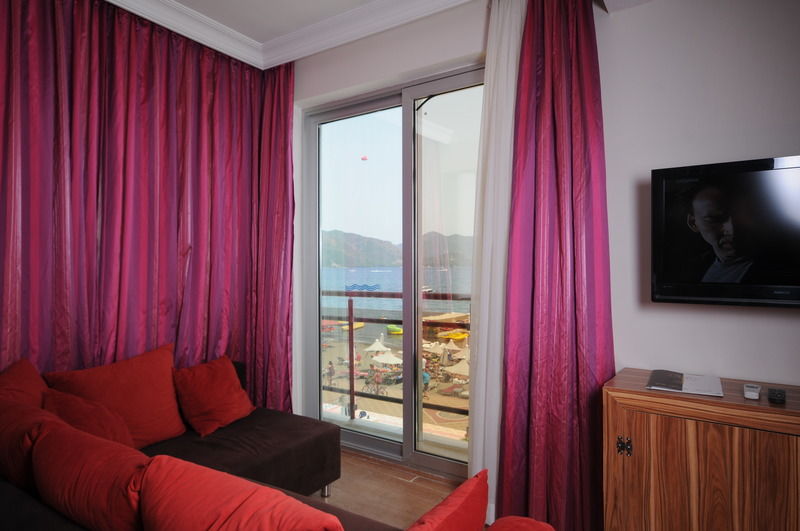 Mert Seaside Hotel (Adults Only) Marmaris Exterior foto
