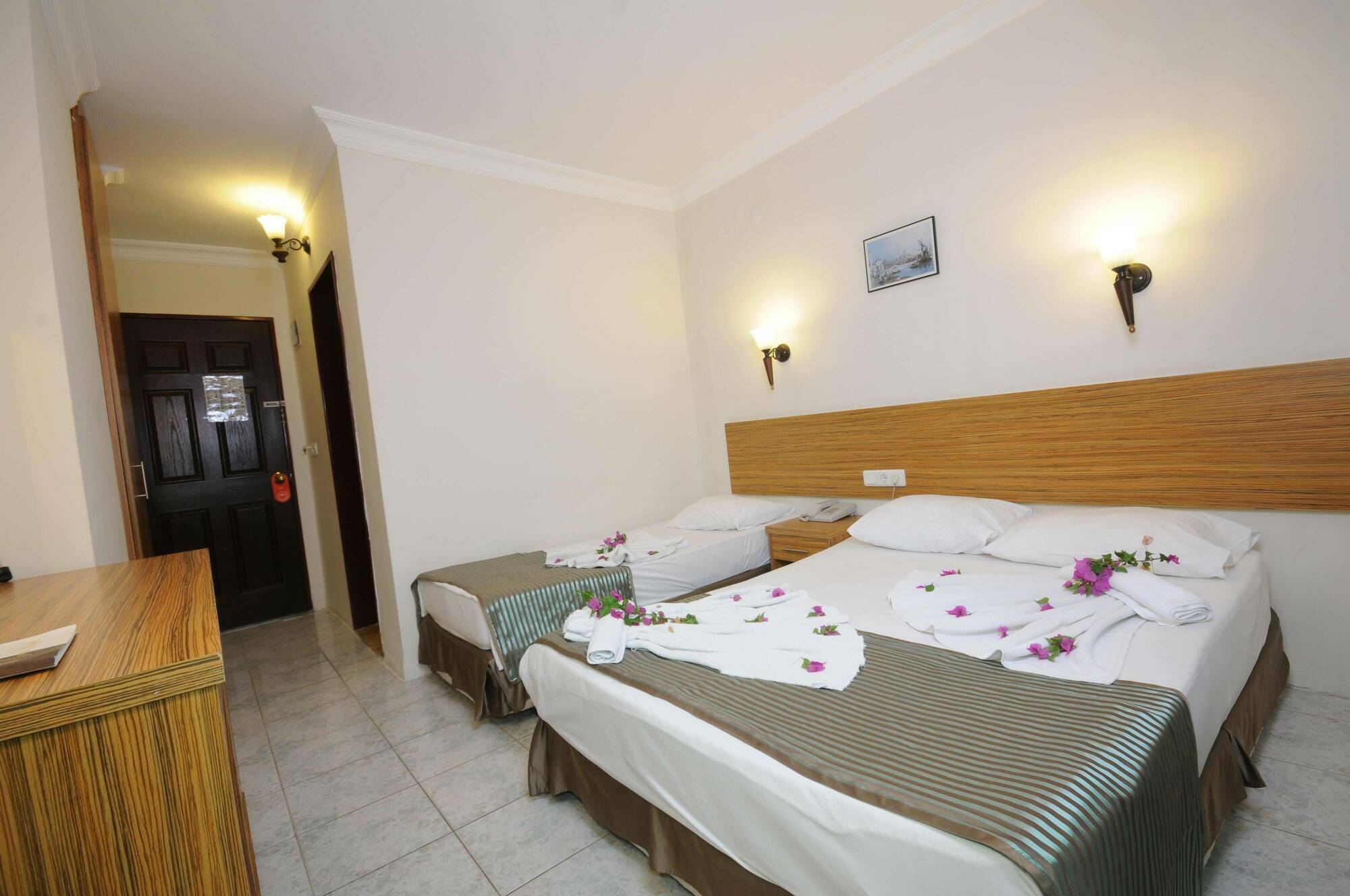 Mert Seaside Hotel (Adults Only) Marmaris Exterior foto